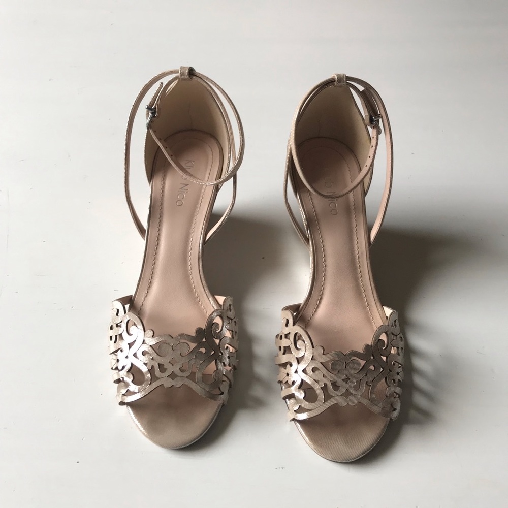 Klub Nico Gold Wedge Heels